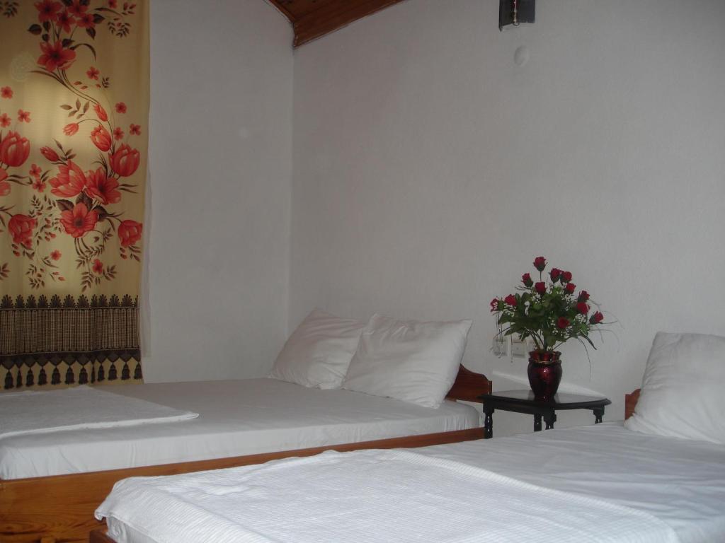 Engin Pension Чирали Номер фото